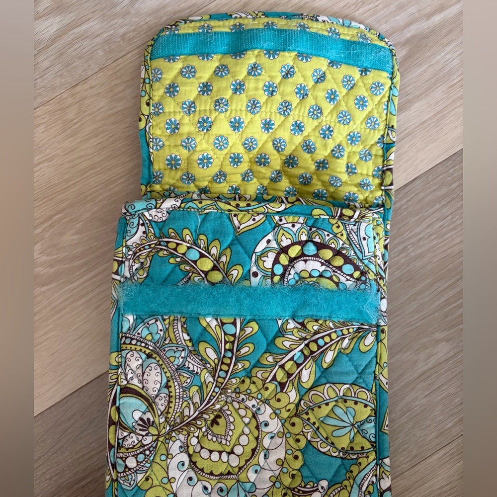 Vera Bradley Quilted Paisley Lunch Bag - Picture 4 of 6